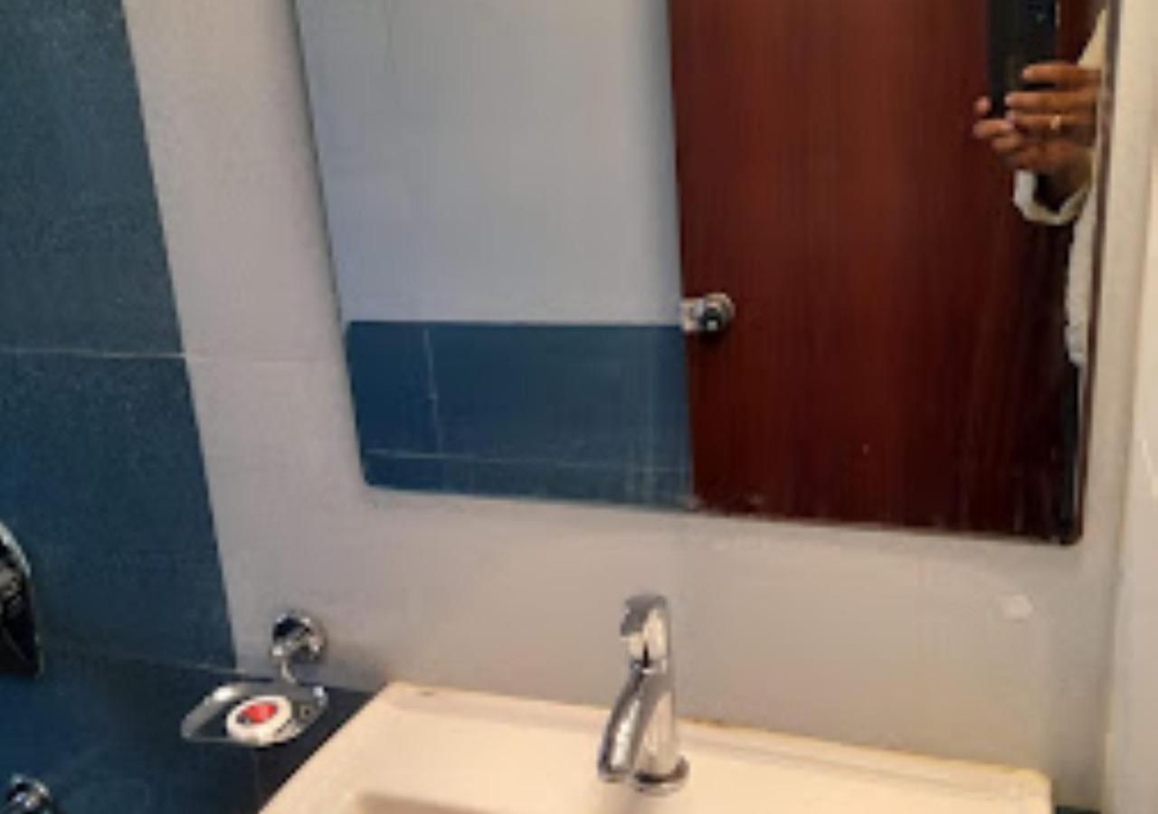 Hotel Rajwada Kapurhol Kapurwahal المظهر الخارجي الصورة