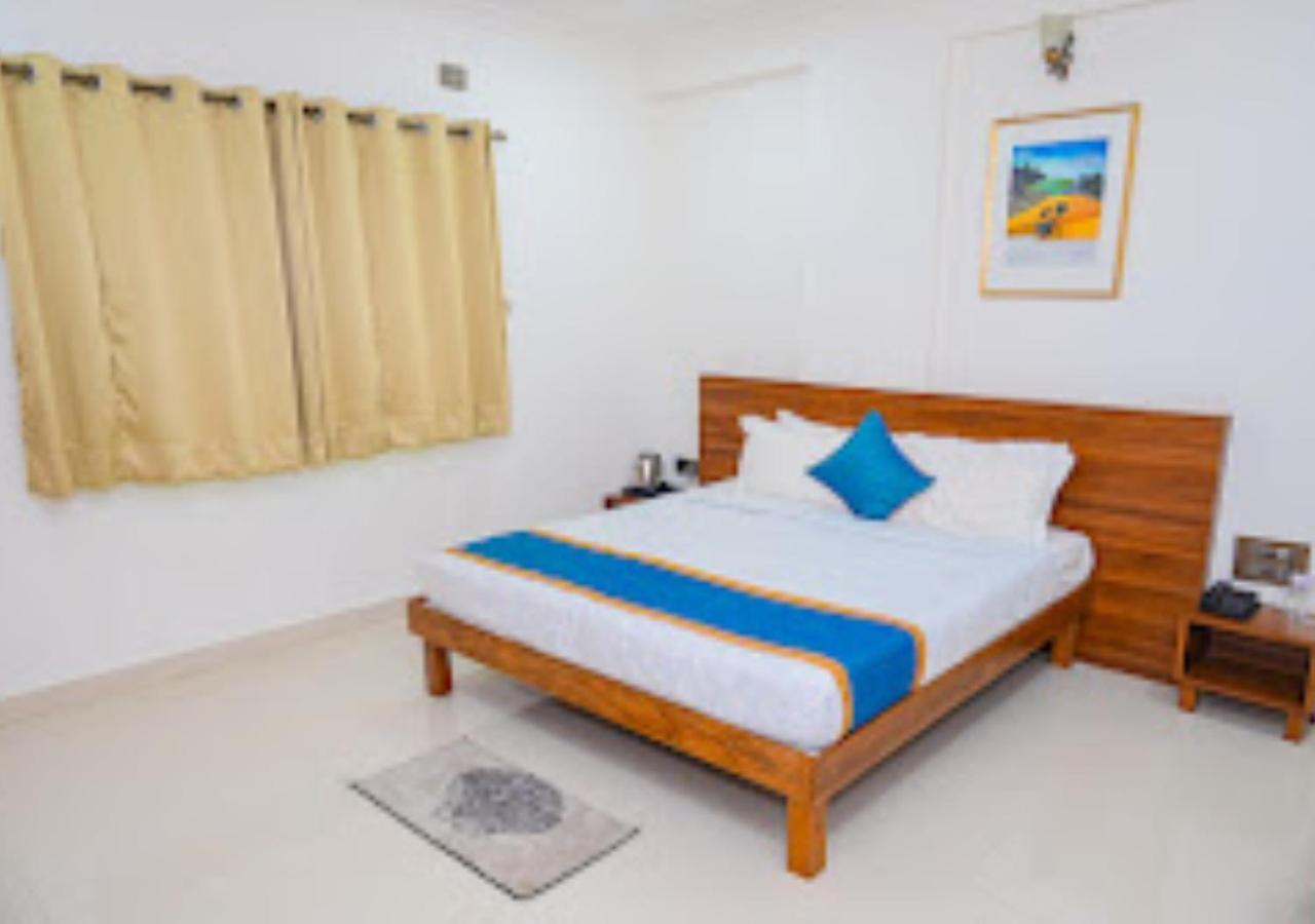 Hotel Rajwada Kapurhol Kapurwahal المظهر الخارجي الصورة